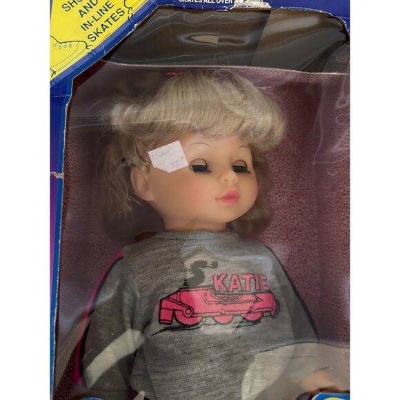 Vintage 1990 Skatie Katie Rollerblading Doll New in Box - Picture 7 of 7